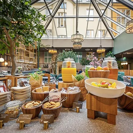 Karl Johans Gate 35 Отель *