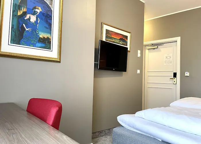 Karl Johans Gate 35 3* オスロ