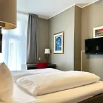 Karl Johans Gate 35