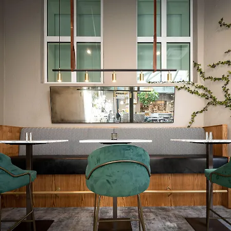 Karl Johans Gate 35 Hotell