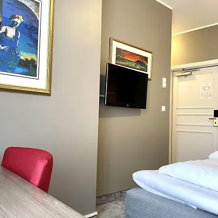 Karl Johans Gate 35 3* Oslo